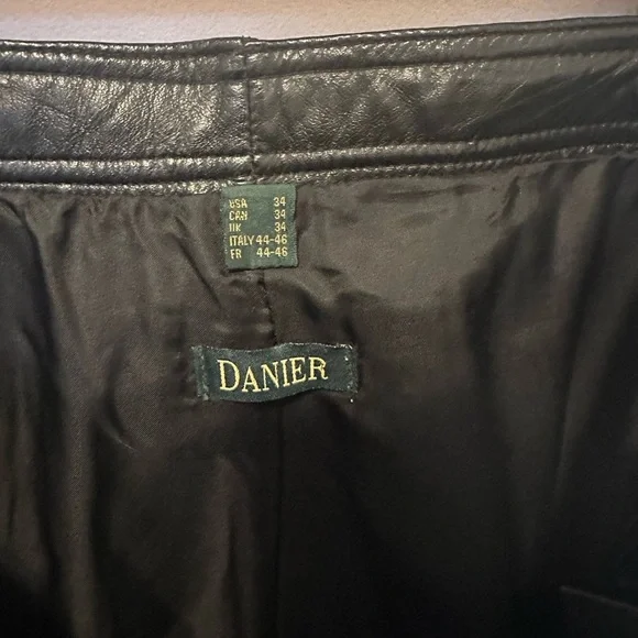 Vintage Danier Black Leather Pants Moto Bikercore Straight Leg 34” High Rise - Picture 12 of 15